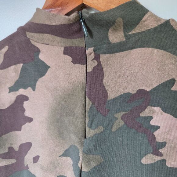 EUC ADIDAS MOCK NECK CAMO BODYCON T SHIRT DRESS SIZE M - Picture 6 of 15